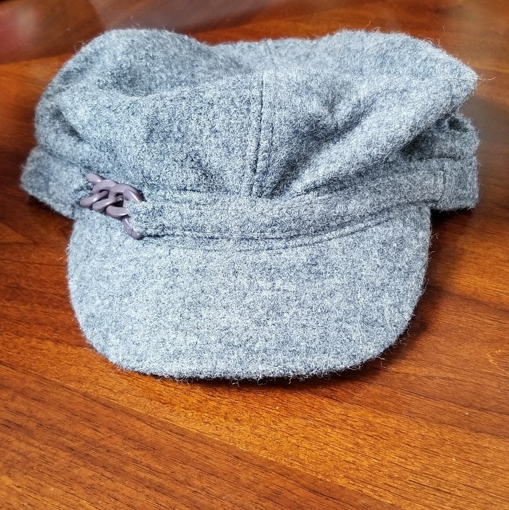 NINE WEST HAT